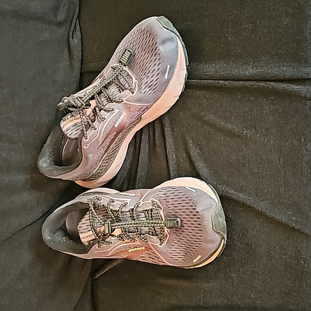 Brooks Adrenaline 21 Shoes